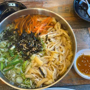 말랭이비빔국수 사진