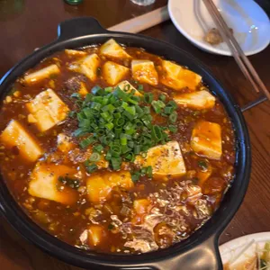 웅장 사진