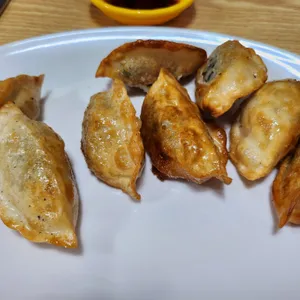 철판만두앤와플 사진