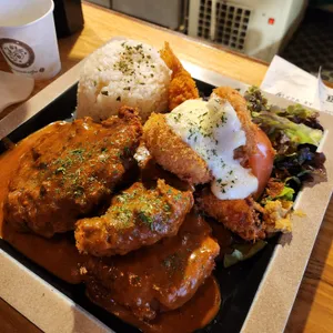 긴자료코  사진