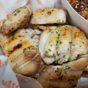 이춘봉인생치킨 사진