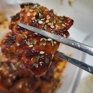 이춘봉인생치킨 사진