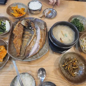 길라밥상 사진