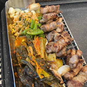 여수갓육고 사진