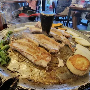 노을보러왔굴 사진
