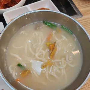 명동칼국수샤브샤브 사진
