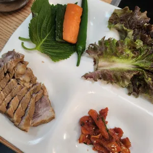 명동칼국수샤브샤브 사진