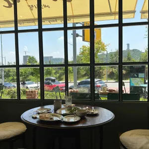 에스티발 리뷰 사진