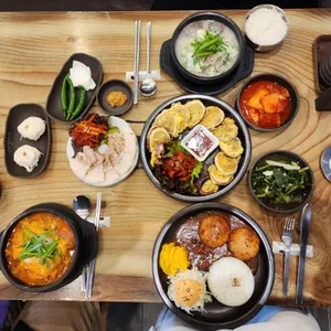 고향옥얼큰순대국 사진