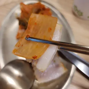 고수13 사진