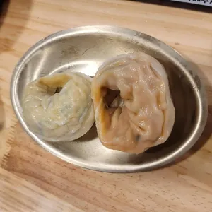 고수13 사진