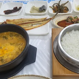 원조수라상꼬막정식 사진