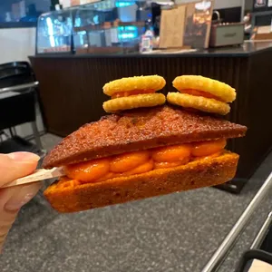 어번던트 사진
