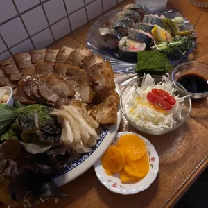 못 사진