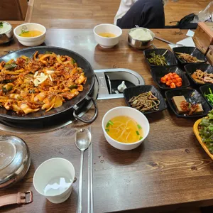 강변마을 사진