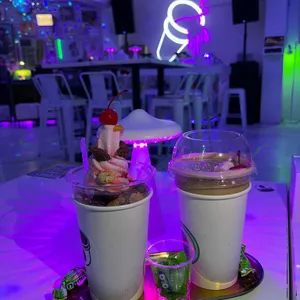 더팔러서울 사진