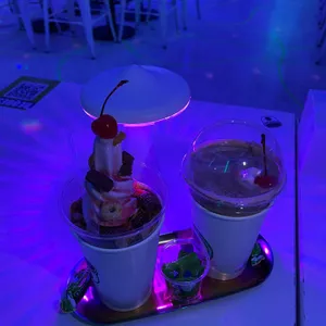 더팔러서울 사진