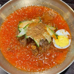 시장냉면 사진
