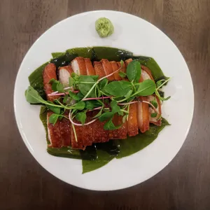 퍼플패치 카페 & 브런치 펍 리뷰 사진