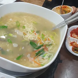 삼순이바지락손칼국수 사진
