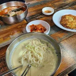 진밭국수 사진