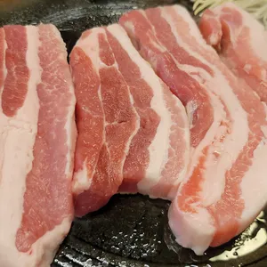 우리왕뚜껑생삼겹살 사진