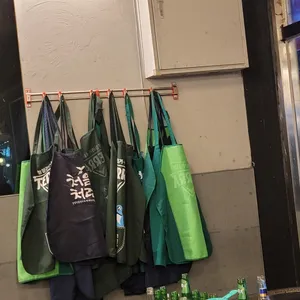 우리왕뚜껑생삼겹살 리뷰 사진