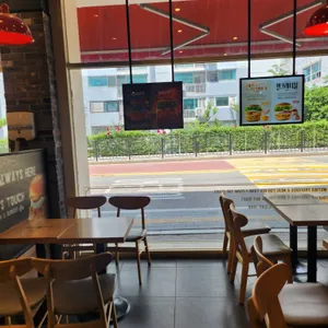 맘스터치 리뷰 사진