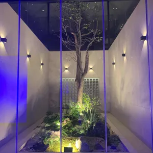 다크앤라이트 리뷰 사진