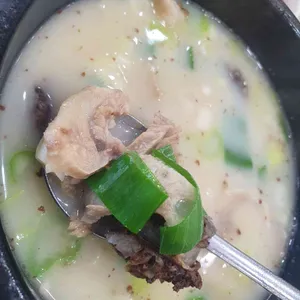 남항진순대국밥 사진