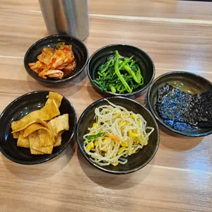명동생선구이김치찌개 사진