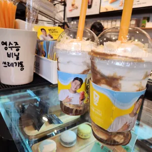 메가커피 사진