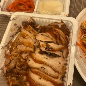 더맛있는족발보쌈 사진