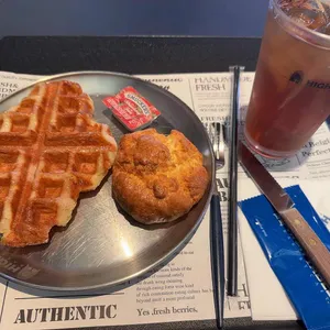 하이테이블 사진