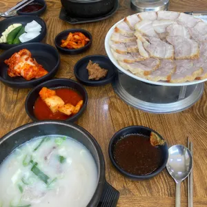 고명화돼지국밥 사진