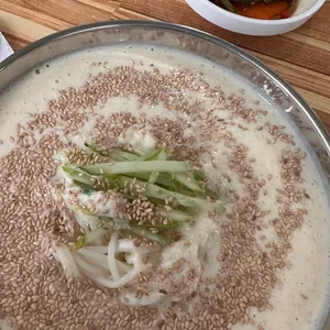 솔샘칼국수보쌈 사진