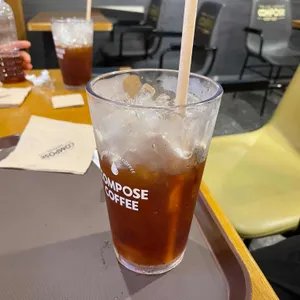 컴포즈커피 사진