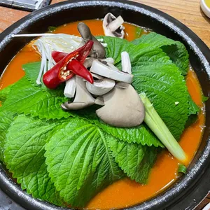 한동길뼈다귀감자탕 사진