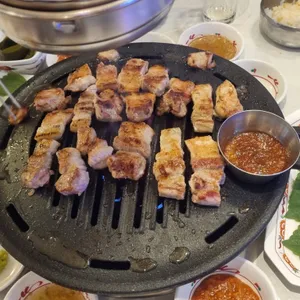 항정사이 사진