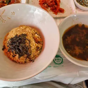 뜰애홍합밥 사진