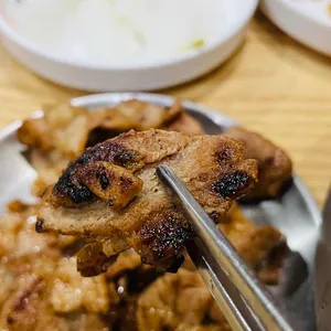 엄마손돼지불백 사진