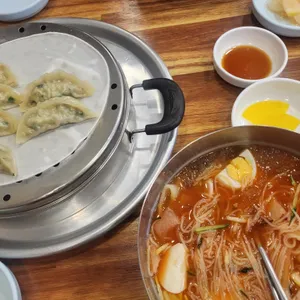 밀면전문점 사진