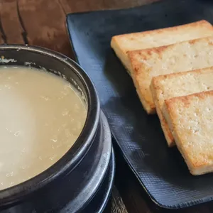 통큰솥뚜껑닭볶음탕&두부생각 사진