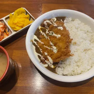 우츠와 사진