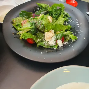 이올로화덕피자 사진