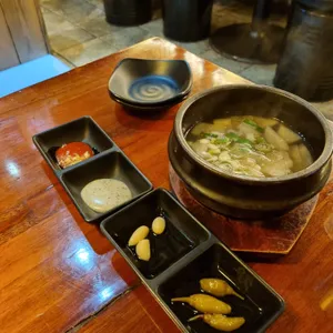 육회공작소 사진