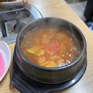 싹쓰리솥뚜껑김치삼겹살 사진