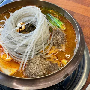 고집뼈감자탕 사진