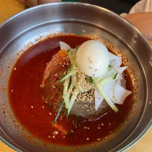 육쌈냉면 돌다리점 사진