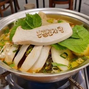본말감자탕 사진